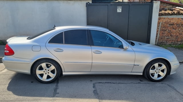 Mercedes-Benz E320 бензин/газ E 320, Бензин, Автоматична - град София | Автомобили / Джипове - снимка 3