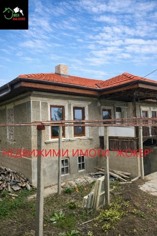 Къща с двор в село Драганово 1-етажна, Тухла, 103 м2 - село Драганово | Къщи / Вили - снимка 2