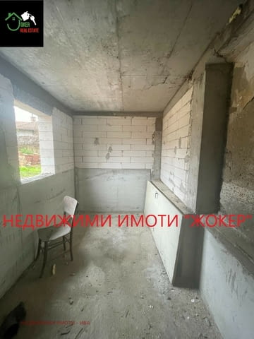 Къща с двор в село Драганово 1-етажна, Тухла, 103 м2 - село Драганово | Къщи / Вили - снимка 6
