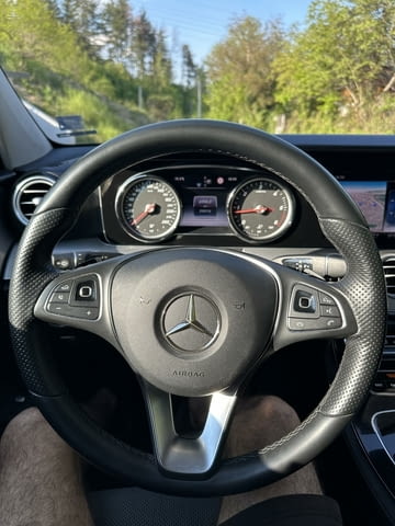 Mercedes-Benz W213 E220 4-Matic 2018г. E 220, Дизел, Автоматична - град Троян | Автомобили / Джипове - снимка 10
