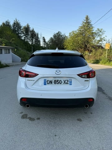 Mazda 3 2.2d Skyactiv Head-Up BOSE Дизел, Ръчна, Хечбек - град Троян | Автомобили / Джипове - снимка 7