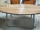 Офис маса с метални крака и рамка - елипсовидна 180/95/75см