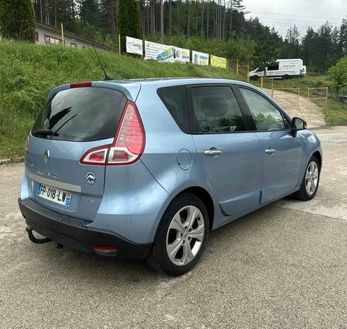 Renault Scenic 1.4tce 16v Бензин, Ръчна, Ван/Миниван - град Троян | Автомобили / Джипове - снимка 8