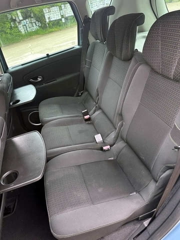 Renault Scenic 1.4tce 16v Бензин, Ръчна, Ван/Миниван - град Троян | Автомобили / Джипове - снимка 11