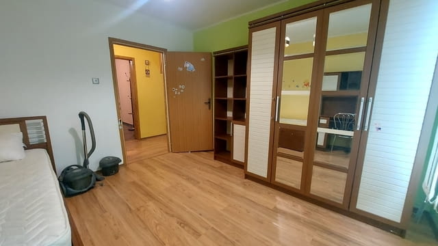 Тристаен апартамент в кв.Македонски, гр.Хасково 3-стаен, 92 м2, Панел - град Хасково | Апартаменти - снимка 8