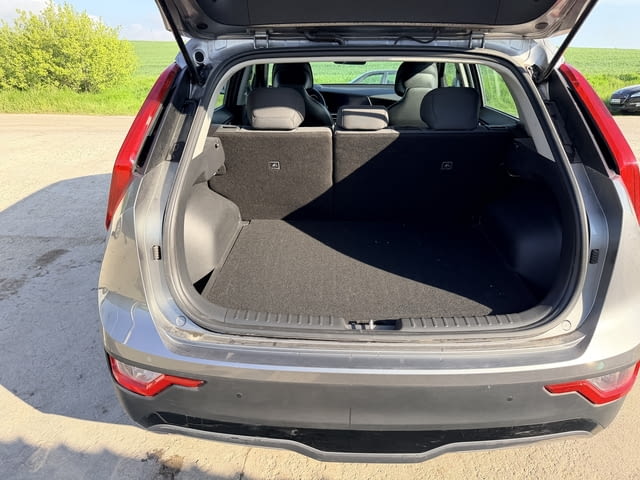 Kia Niro 2 SG2 EV електро 204 кс., 2024 г. Киа Ниро 2 electro 204 ph., 2024 на части в автоморга Del - снимка 9
