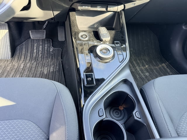 Kia Niro 2 SG2 EV електро 204 кс., 2024 г. Киа Ниро 2 electro 204 ph., 2024 на части в автоморга Del - снимка 11