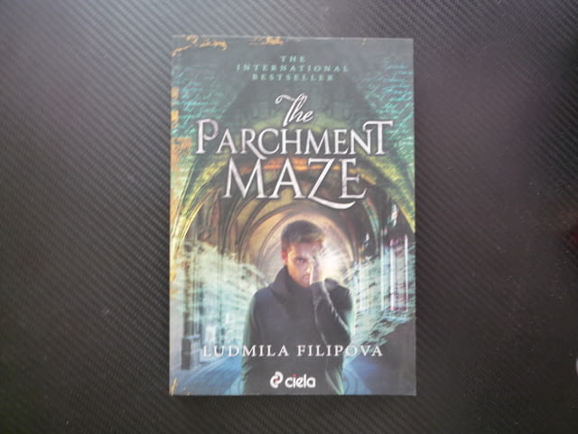 The Parchment Maze Ludmila Filipova роман исторически ребус изчезнала балканска древна цивилизация м - снимка 1