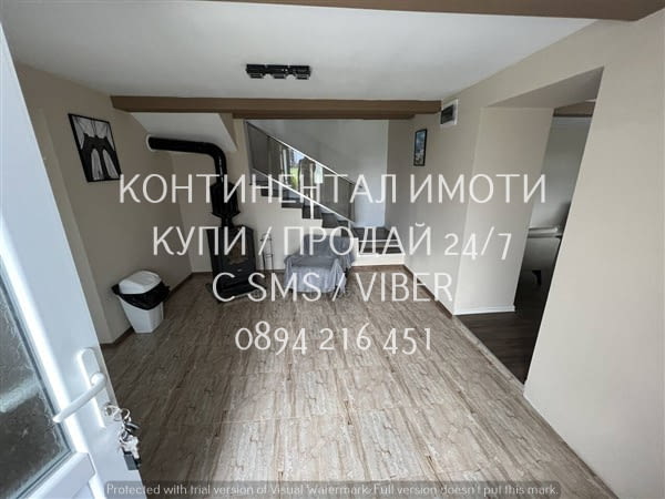 Код 63187. Двуетажна тухла/гредоред къща 120м2 с двор 900м2, след тотален луксозен ремонт. Къщата е - снимка 2