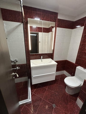 Просторен тристаен апартамент до Варна мол 2-bedroom, 110 m2, Brick - city of Varna | Apartments - снимка 9