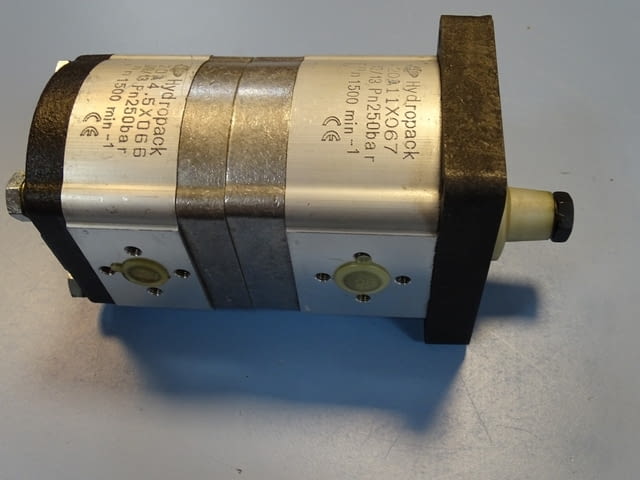 Сдвоена хидравлична зъбна помпа HYDROPACK 20C11X067/20C4.5X066 Hydraulic Pump 250Bar - снимка 8