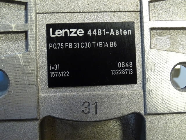 Червячен редуктор Lenze PQ75FB31C30T/B14B8 worm reducer size-75 i=31 - снимка 3