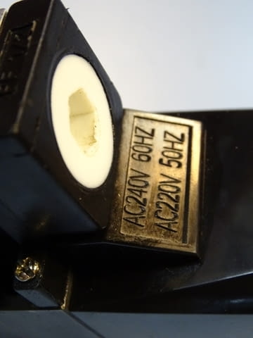 Хидравличен разпределител JUN CHENG DWH-GO2-B2-A240-10 directional valve 220V - снимка 5