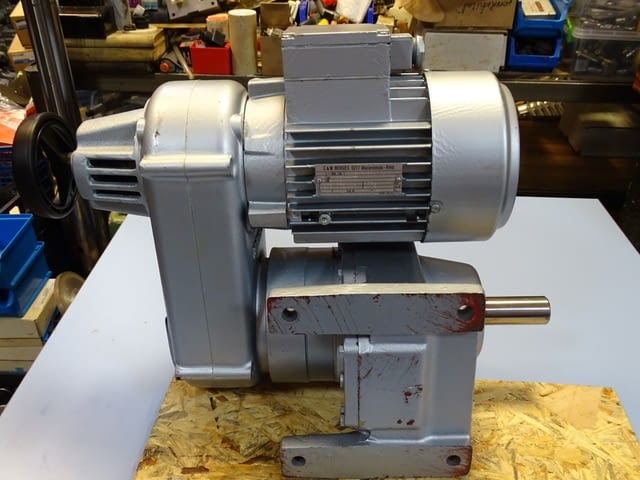 Вариаторен мотор редуктор Berges RG100 Mechanical Variable Speed Drive 0.75kW - снимка 10