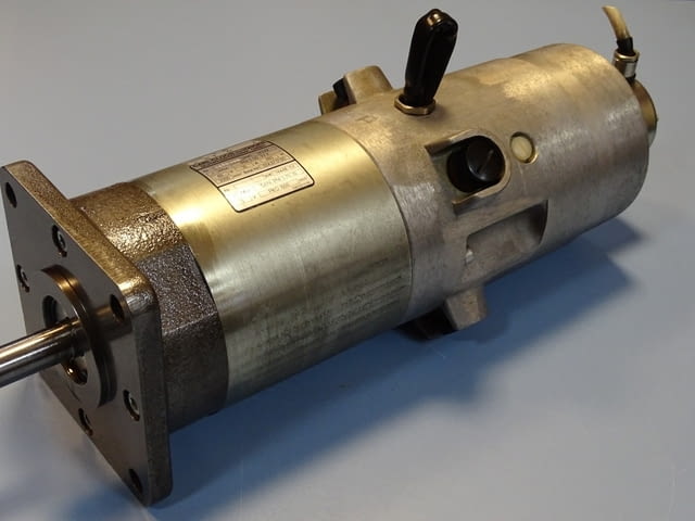 Серво мотор Carl Cloos PM5110-92K DC Servo Motor 60V 480W, град Пловдив | Промишлено Оборудване - снимка 5