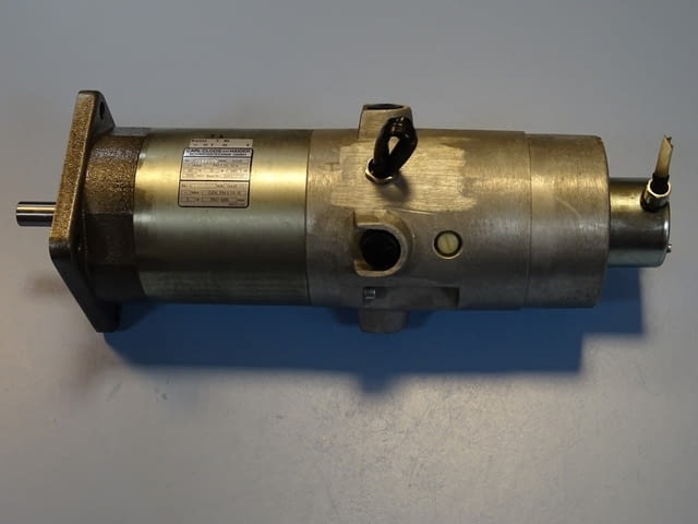 Серво мотор Carl Cloos PM5110-92K DC Servo Motor 60V 480W, град Пловдив | Промишлено Оборудване - снимка 9
