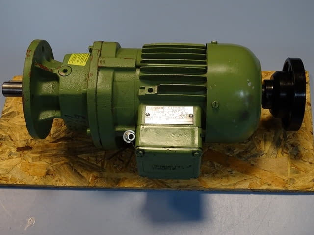 Мотор редуктор Flender Himmel ZF90-M1C/4 Industrial Gear Motor 0.55kW - снимка 1