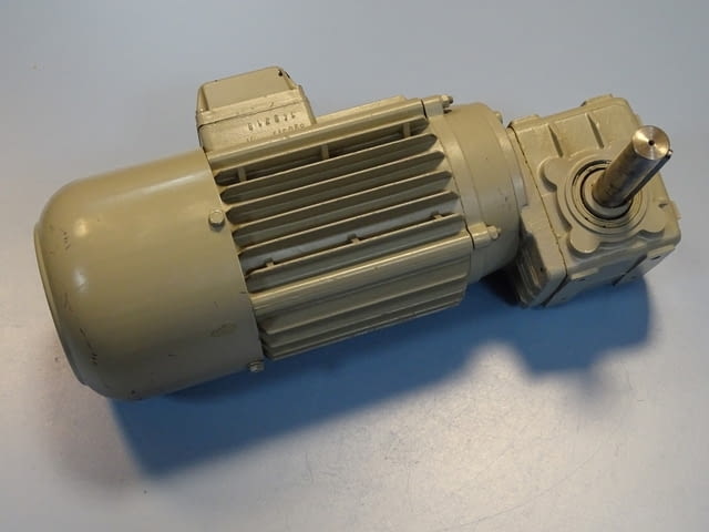 Мотор редуктор INDUR A-40 Gear Motor 0.55kW I=20, град Пловдив | Промишлено Оборудване - снимка 5
