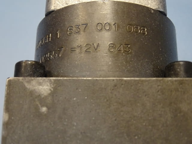 Хидравличен редуцир вентил BOSCH 0811402003 Hydraulic pressure valve 315Bar - снимка 6