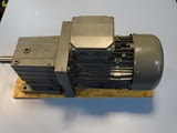 Мотор редуктор Lenze GST05-2M VBR090C32 / MHEMAXX090-32C1C Gear Motor 1.5kW