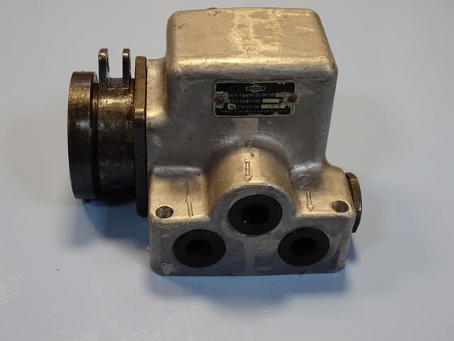 Хидравличен разпределител ЗММ РП1 Hydraulic valve, град Пловдив | Промишлено Оборудване - снимка 1