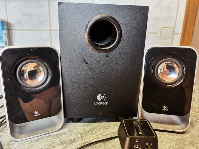 Logitech LS21 Multimedia Speaker - село Куклен | Настолни Компютри - снимка 1