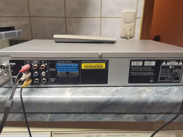 LG V-280 DVD Player Videorecorder Четене на DVD, Няма, Срещу заплащане - село Куклен | Плейъри / Домашно Кино - снимка 7