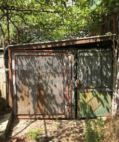 Кодг 62045. Двуетажна тухлена къща близнак 120м2 с двор 300м2 . Разпределението им е както следва: е - снимка 10