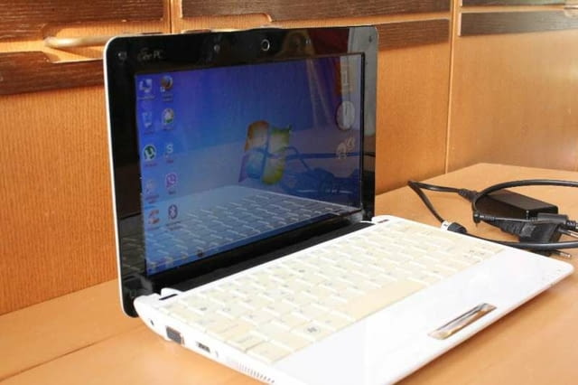 Нетбук ASUS Eee PC 1001HA 10.1 перфектно състояние - city of Vidin | Laptops - снимка 2