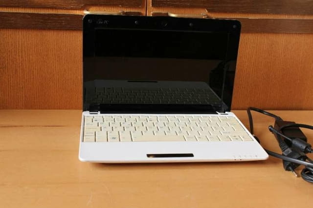 Нетбук ASUS Eee PC 1001HA 10.1 перфектно състояние - city of Vidin | Laptops - снимка 7