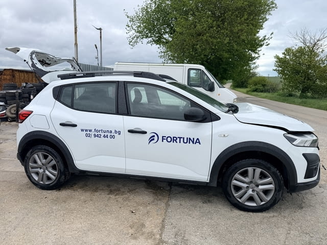 Dacia Sandero 3 Stepway 1.0 TCe LPG двигател H4DF480, 91 кс., 6 ск., 75000 km., 2024 г., euro 6D, Да - снимка 4
