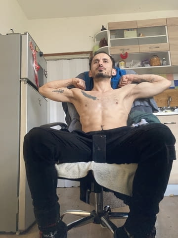София сега би Athletic, Brown, 58 kg - city of Sofia | Men looking for Men - снимка 1
