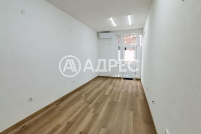 Атрактивен нов офис под наем в централната част на гр. Сандански - снимка 2