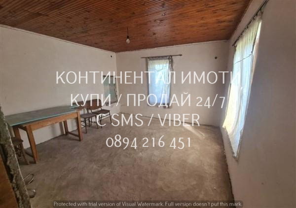 Къща с голям двор. СОБСТВЕНИК! Село Сухозем, обл. Пловдив. Къщата е в добро състояние, частично ремо - снимка 2
