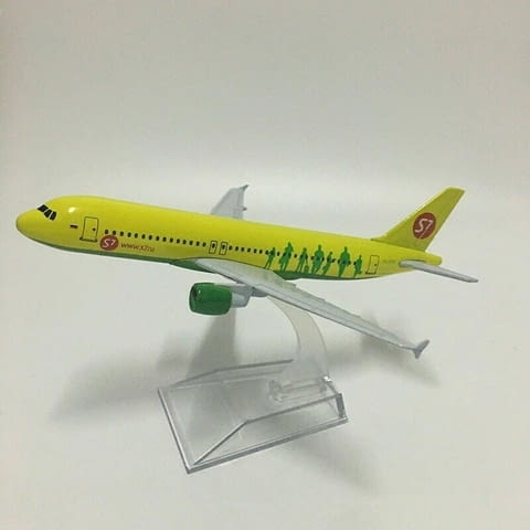 Еърбъс 320 самолет модел макет S7 Сибир метален A320 Русия руска компания полети пътници 1 класа баг - снимка 2