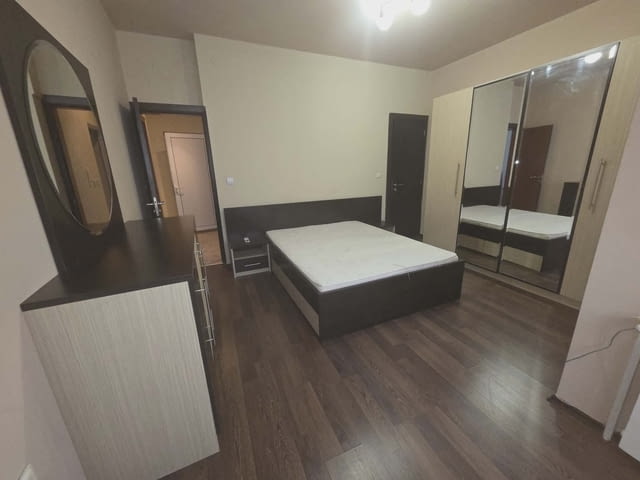 Дава се под наем тристаен апартмент в Кършияка 3-стаен, 100 м2, Тухла - град Пловдив | Апартаменти - снимка 5