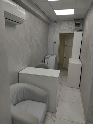 Даваме под наем търговско помещение в центъра на гр. Пловдив, city of Plovdiv - снимка 3
