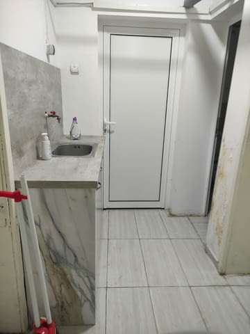 Даваме под наем търговско помещение в центъра на гр. Пловдив, city of Plovdiv - снимка 7