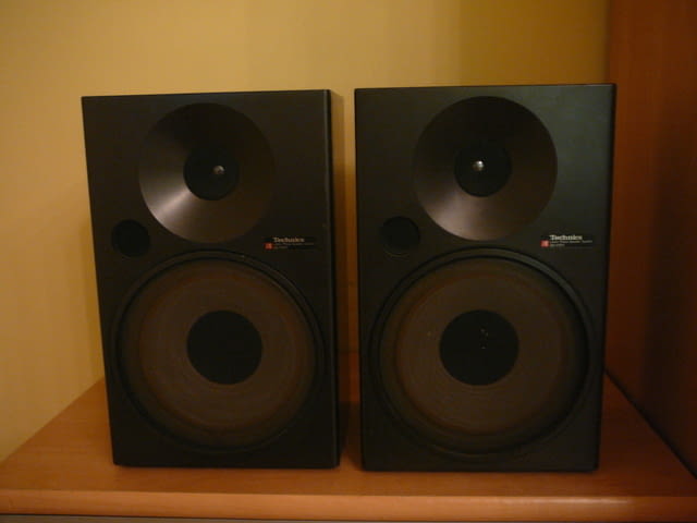 Technics sb-f071 - град Пазарджик | Ресийвъри / Усилватели - снимка 1