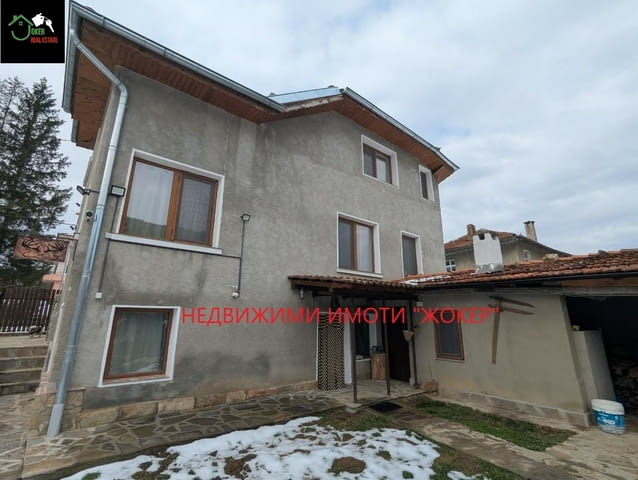 Триетажна къща с двор в село Тодювци 3-floor, Girder, 240 m2 - village Todiuvci | Houses & Villas - снимка 1