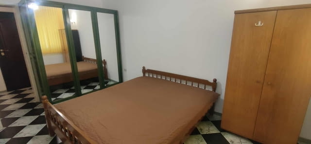 Дава се под наем двустаен апартамент в Центъра 2-стаен, 65 м2, Тухла - град Пловдив | Апартаменти - снимка 4