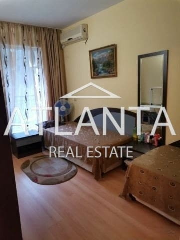 Предлагаме за продажба просторно Тристаен апартамент , в апартхотел Парадайз Грийн парк - к.к. Златн - снимка 9