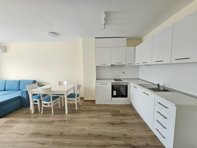 Представяме Двустаен апартамент в престижния комплекс Varna South Bay Beach Residence - гр. Варна Ко - снимка 4