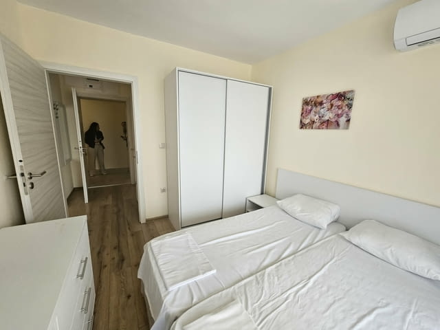 Представяме Двустаен апартамент в престижния комплекс Varna South Bay Beach Residence - гр. Варна Ко - снимка 10