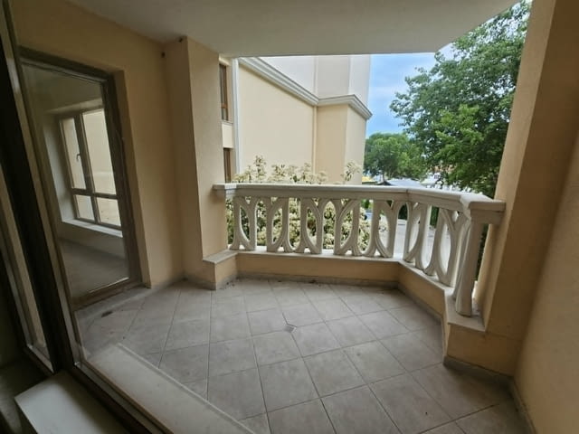 Представяме Тристаен Апартамент с паркомясто в престижния комплекс Varna South Bay Beach Residence - - снимка 10