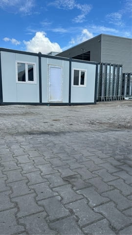 Продавам жилищни фургони от санвич панели 3 х 7 метра! - град Бургас | Други - снимка 4