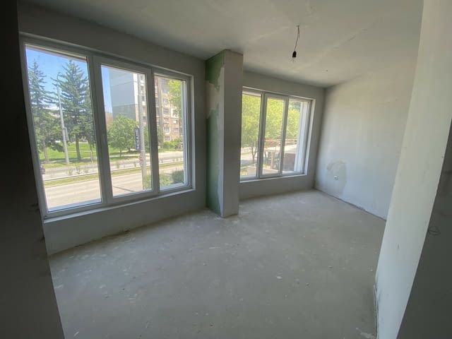 Продавам тристаен апартамент в гр. Перник кв. Изток, city of Pernik | Apartments - снимка 4