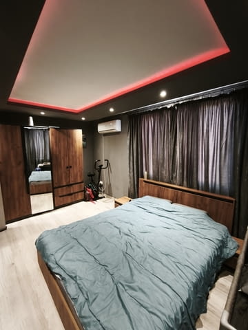 Продавам триетажна къща в гр. Перник кв. Клепало, city of Pernik | Houses & Villas - снимка 7