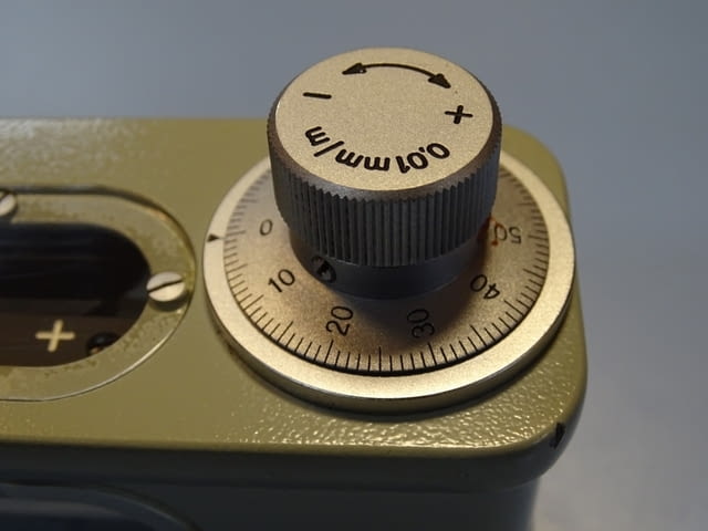 Нивелир машинен Carl Zeis Jena DDR precicion mashine level 0.01 mm/m - снимка 4