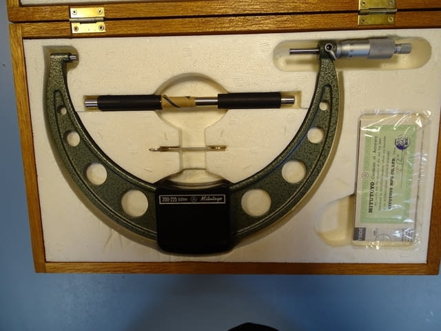 Микрометър Mitutoyo 103-145 outside micrometer 200-225mm, city of Plovdiv - снимка 2